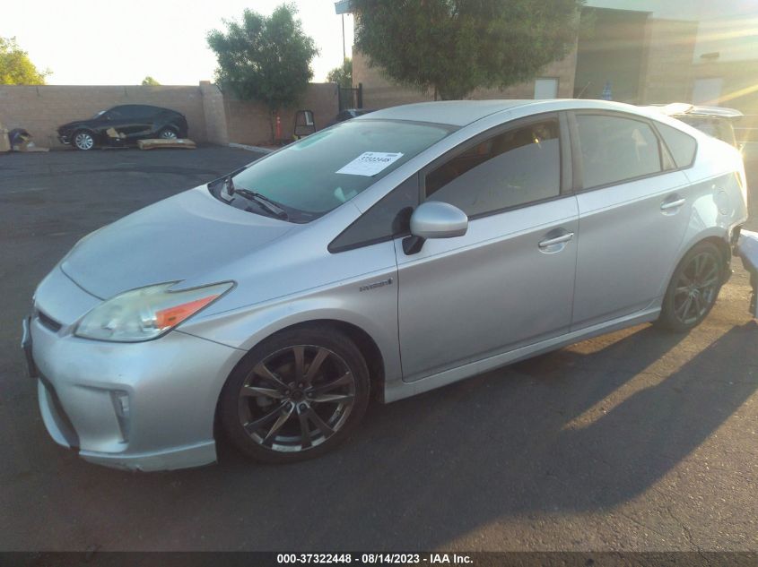 2013 TOYOTA PRIUS TWO - JTDKN3DU7D5666435