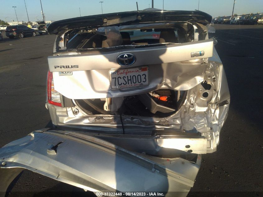 2013 TOYOTA PRIUS TWO - JTDKN3DU7D5666435