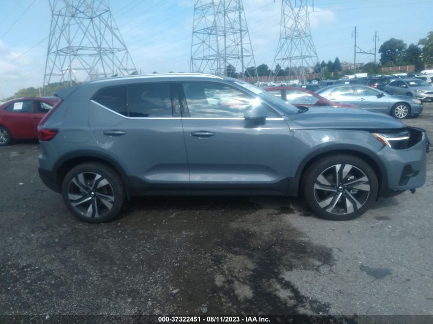 2023 VOLVO XC40 PLUS BRIGHT THEME YV4L12UN8P2087508