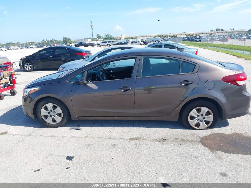 2017 KIA FORTE LX - 3KPFK4A76HE036334