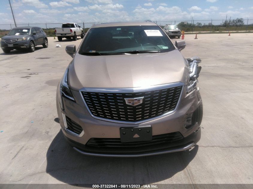 2022 CADILLAC XT5 FWD PREMIUM LUXURY - 1GYKNCRS2NZ119763