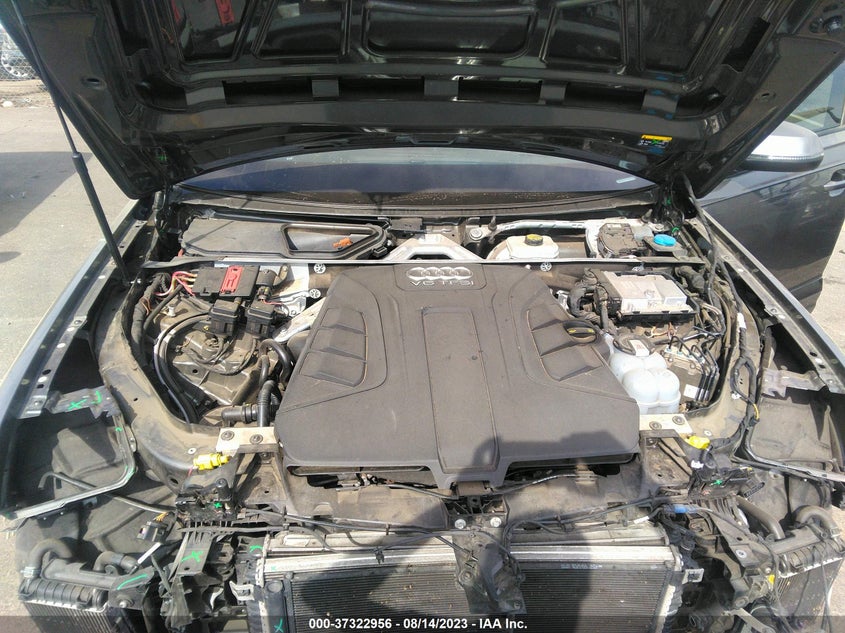 VIN WA1VAAF72JD031672 2018 AUDI Q7 PRESTIGE