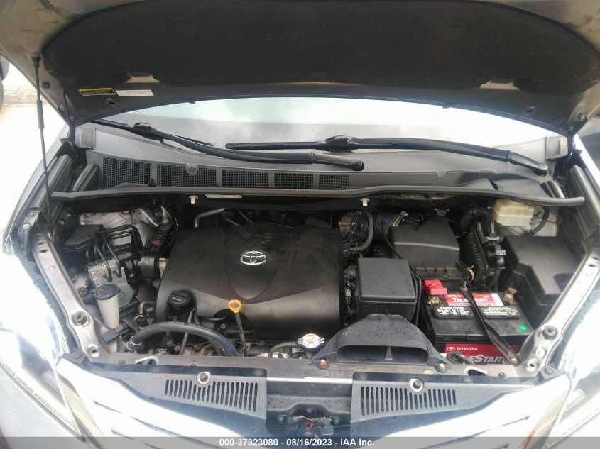 2017 TOYOTA SIENNA XLE - 5TDDZ3DC7HS170877