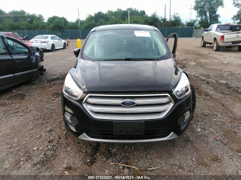 2017 FORD ESCAPE SE - 1FMCU0GD1HUD25394