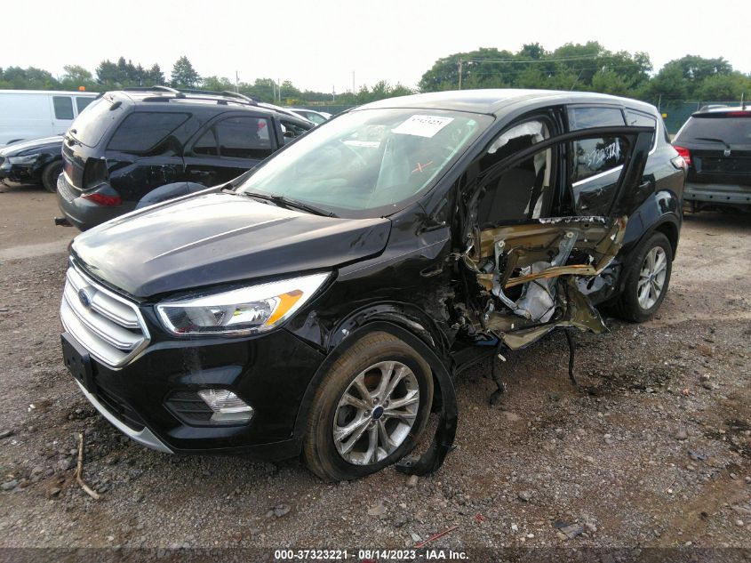 2017 FORD ESCAPE SE - 1FMCU0GD1HUD25394