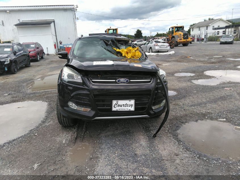 2016 FORD ESCAPE TITANIUM - 1FMCU9J94GUB28761