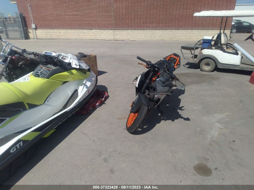 2015 KTM 390 DUKE MD2JYJ405FC224623
