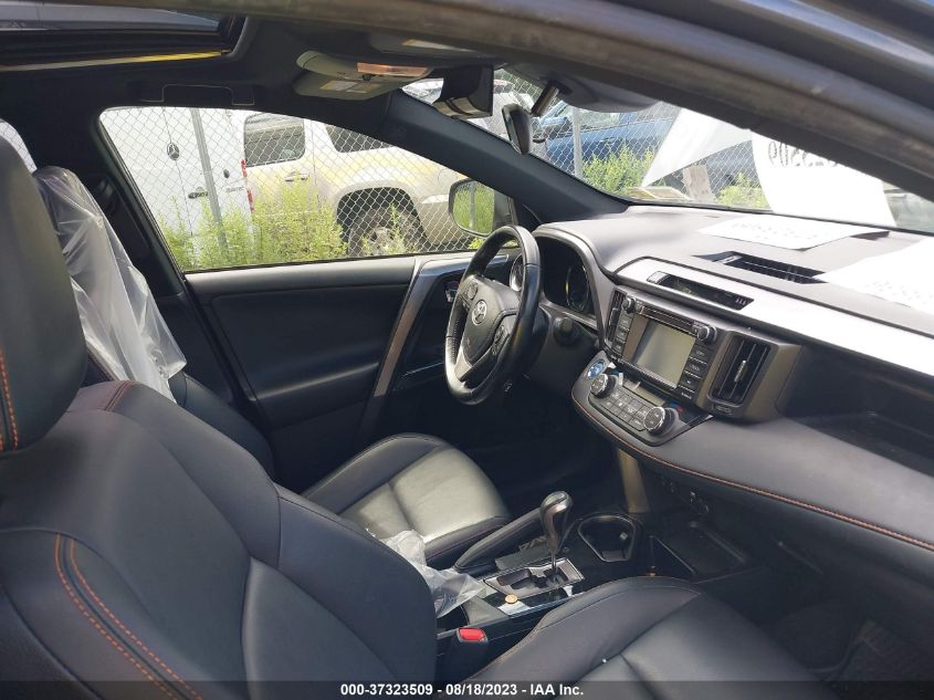 2017 TOYOTA RAV4 HYBRID SE - JTMJJREV3HD130725