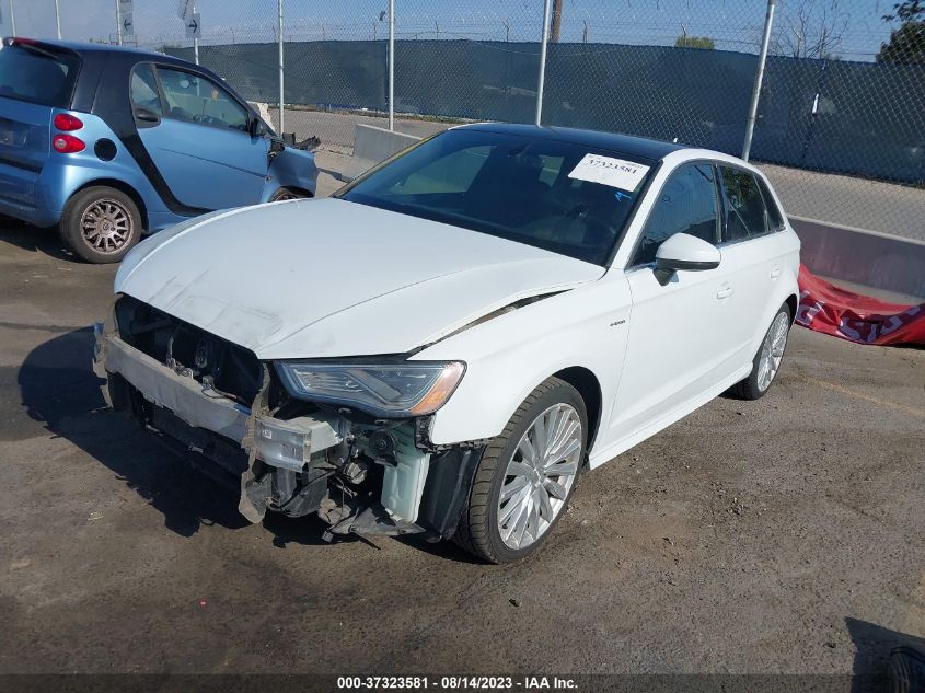 2016 AUDI A3 E-TRON PREMIUM PLUS - WAUTPBFFXGA028535