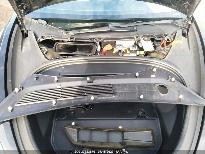 VIN 5YJ3E1EB1KF476969 2019 TESLA MODEL 3