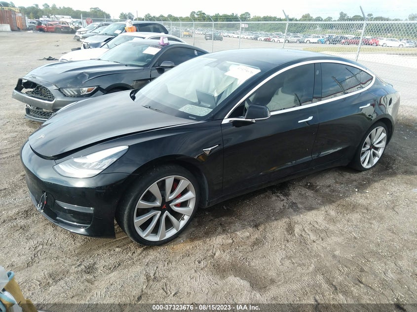 VIN 5YJ3E1EB1KF476969 2019 TESLA MODEL 3