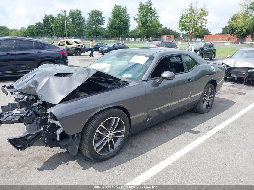 VIN 2C3CDZGG4KH684627 2019 DODGE CHALLENGER SXT