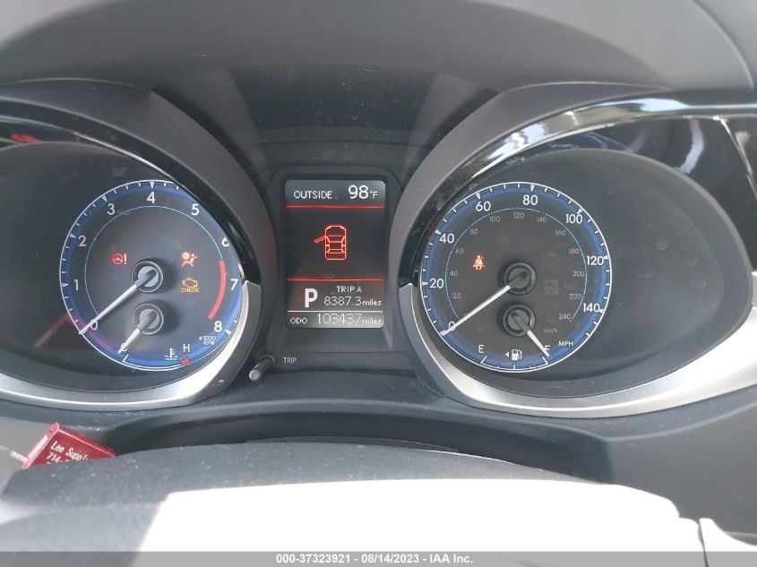 2015 TOYOTA COROLLA L/LE/S/S PLUS/LE PLUS - 5YFBURHEXFP235621