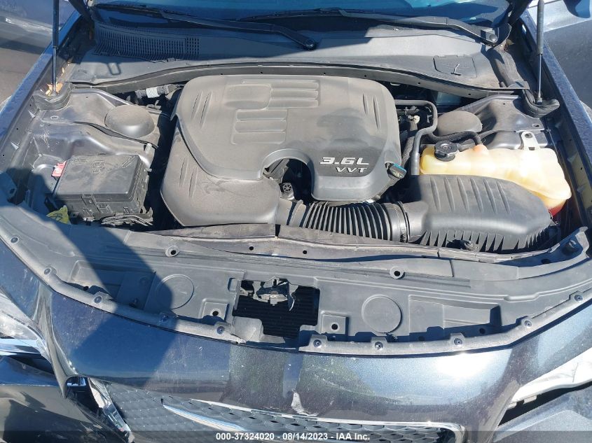 2016 CHRYSLER 300 LIMITED - 2C3CCARG1GH212796