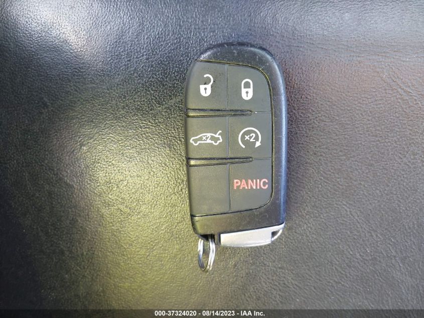 2016 CHRYSLER 300 LIMITED - 2C3CCARG1GH212796