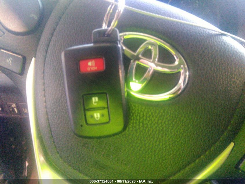 2017 TOYOTA RAV4 XLE - 2T3RFREV0HW669620