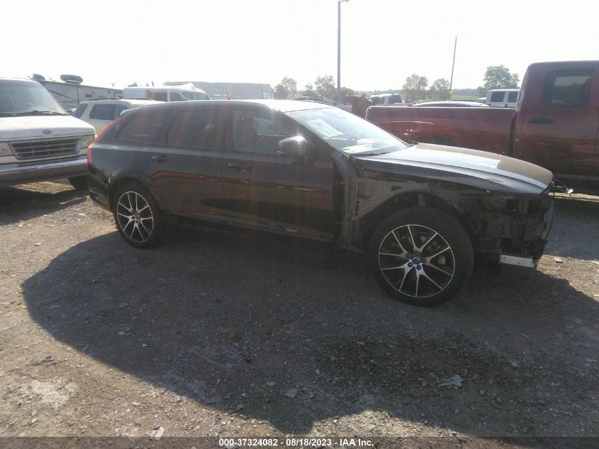 2018 VOLVO V90 CROSS COUNTRY YV4A22NL1J1017069