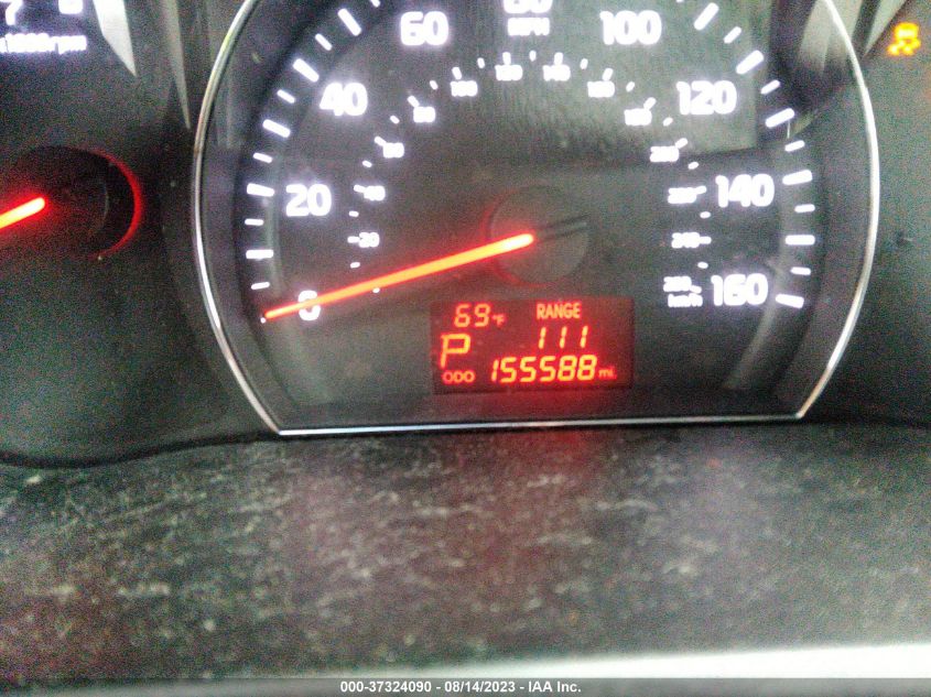 2014 KIA SORENTO LX - 5XYKTCA61EG530189