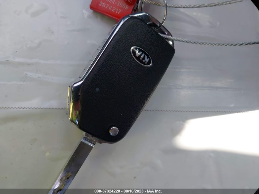 VIN 3KPF24AD3LE179580 2020 KIA FORTE LXS