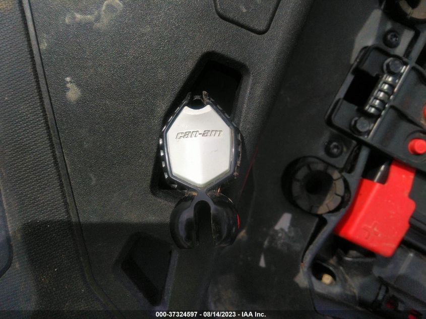2022 CAN-AM OUTLANDER XT 1000R/XT-P 1000R 3JBLKAX43NJ000217