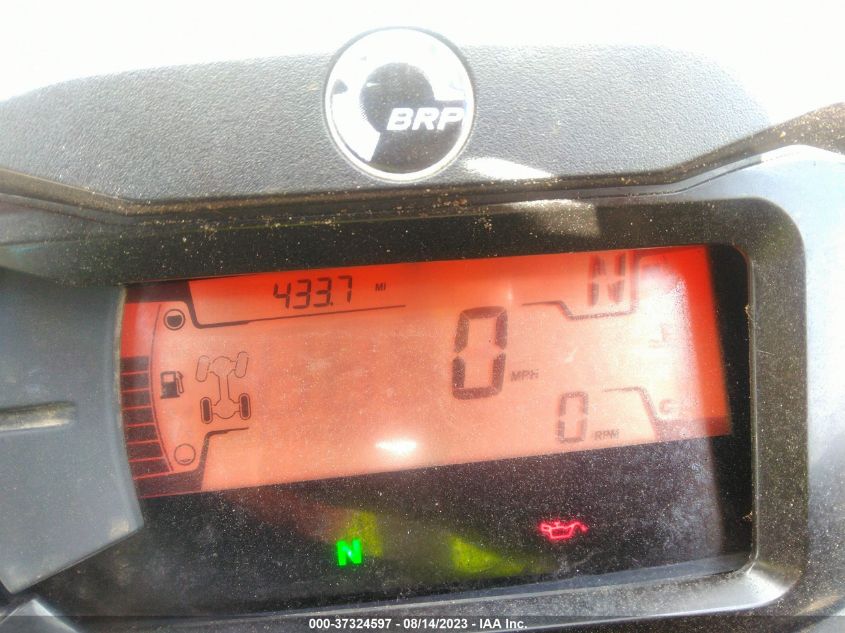2022 CAN-AM OUTLANDER XT 1000R/XT-P 1000R 3JBLKAX43NJ000217