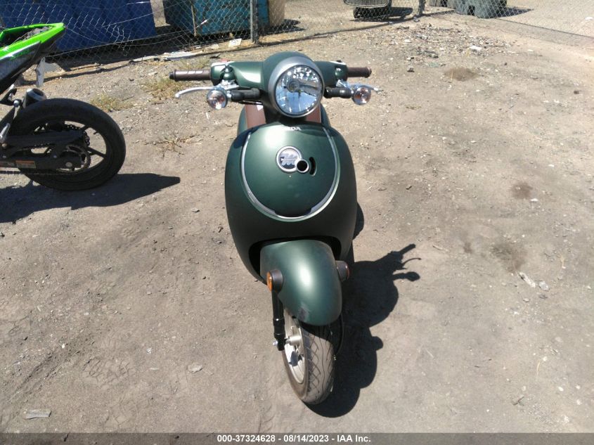 2023 HONDA NCW50 JH2AF7719PK601150