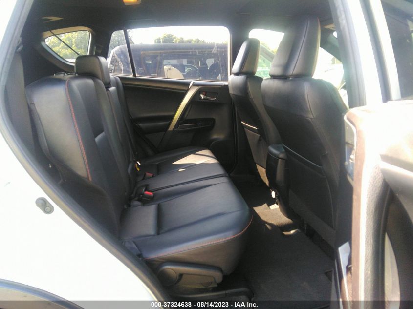 2016 TOYOTA RAV4 SE - JTMNFREV9GJ071103