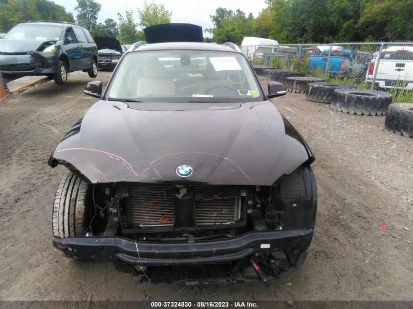 2015 BMW X1 XDRIVE28I - WBAVL1C58FVY29742