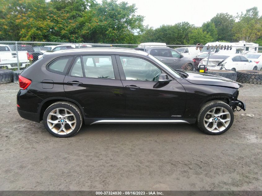 2015 BMW X1 XDRIVE28I - WBAVL1C58FVY29742