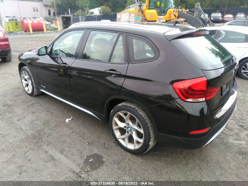 2015 BMW X1 XDRIVE28I - WBAVL1C58FVY29742