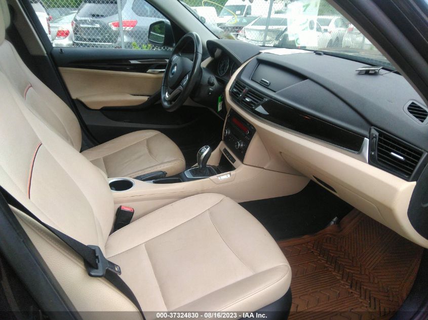 2015 BMW X1 XDRIVE28I - WBAVL1C58FVY29742