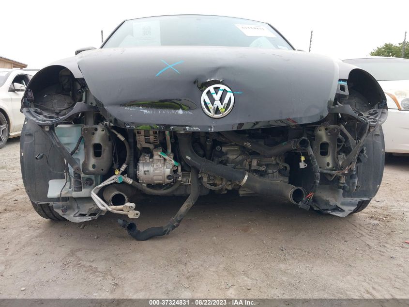 2015 VOLKSWAGEN BEETLE COUPE 1.8T W/SUN/SOUND/NAV - 3VWJ17AT9FM630590