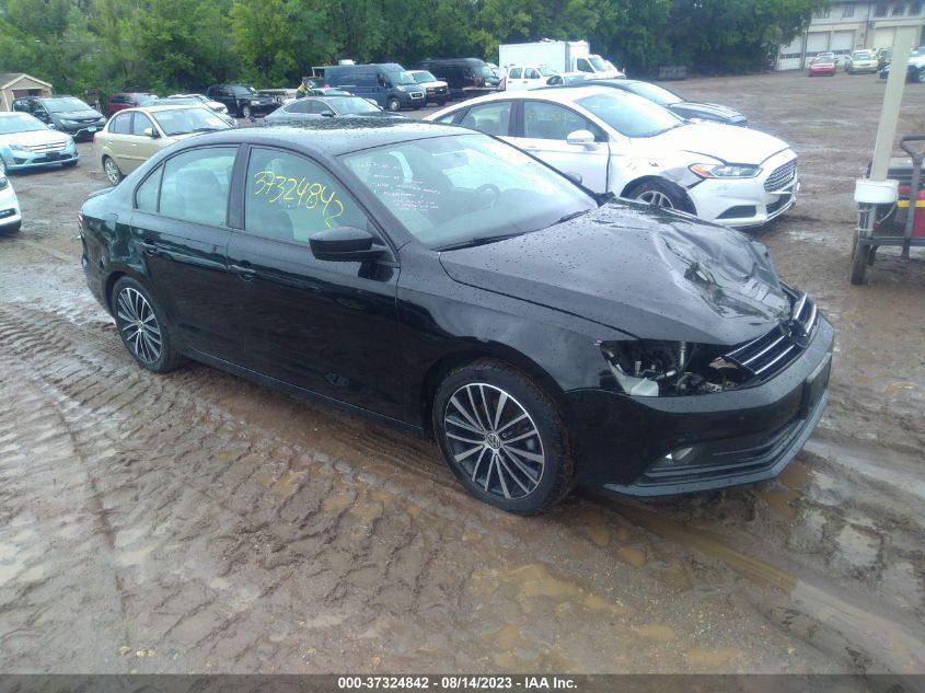 2016 VOLKSWAGEN JETTA SEDAN 1.8T SPORT - 3VWD17AJXGM229224