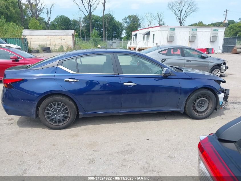 1N4BL4BV2NN347474 Nissan Altima 2.5 S 13