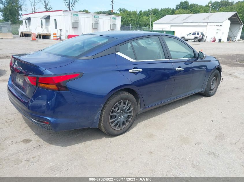 1N4BL4BV2NN347474 Nissan Altima 2.5 S 4