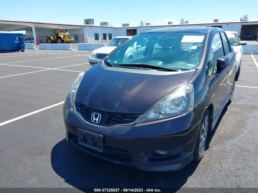2013 HONDA FIT SPORT - JHMGE8H56DC018410