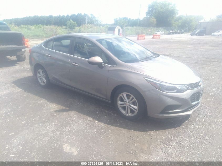 2017 CHEVROLET CRUZE LT - 1G1BE5SM2H7224552