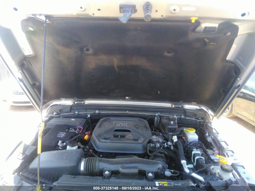 2020 JEEP WRANGLER UNLIMITED SAHARA - 1C4HJXEN2LW135608