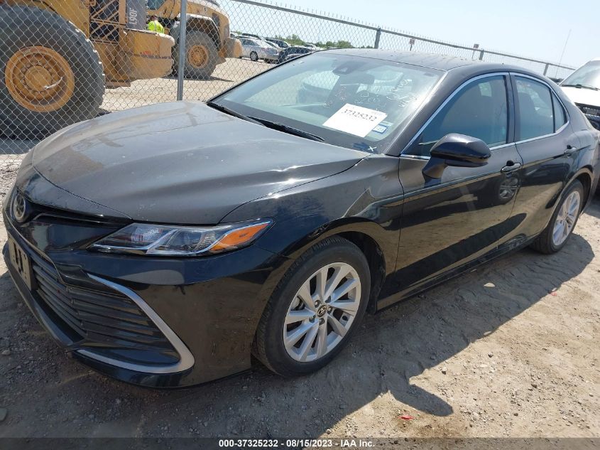 2022 TOYOTA CAMRY LE - 4T1C11AK4NU018397