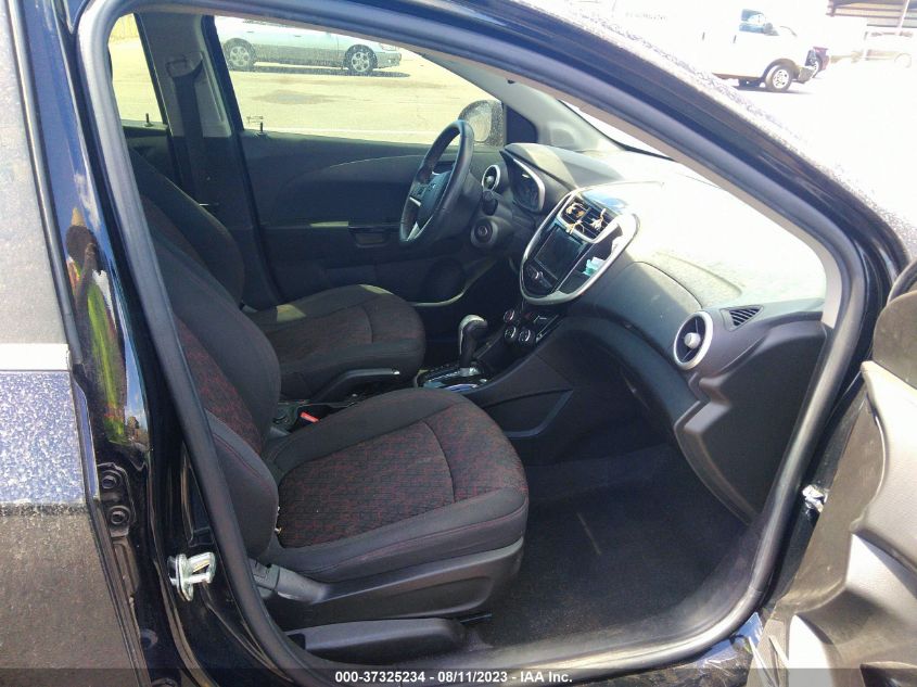 2018 CHEVROLET SONIC LT - 1G1JD6SB0J4104405