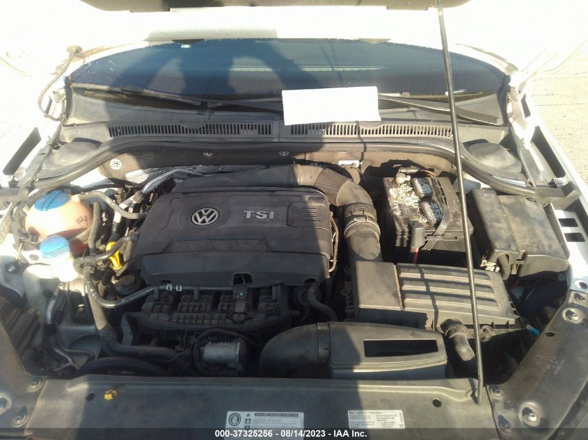 2014 VOLKSWAGEN JETTA GLI - 3VW5T7AJ9EM374637