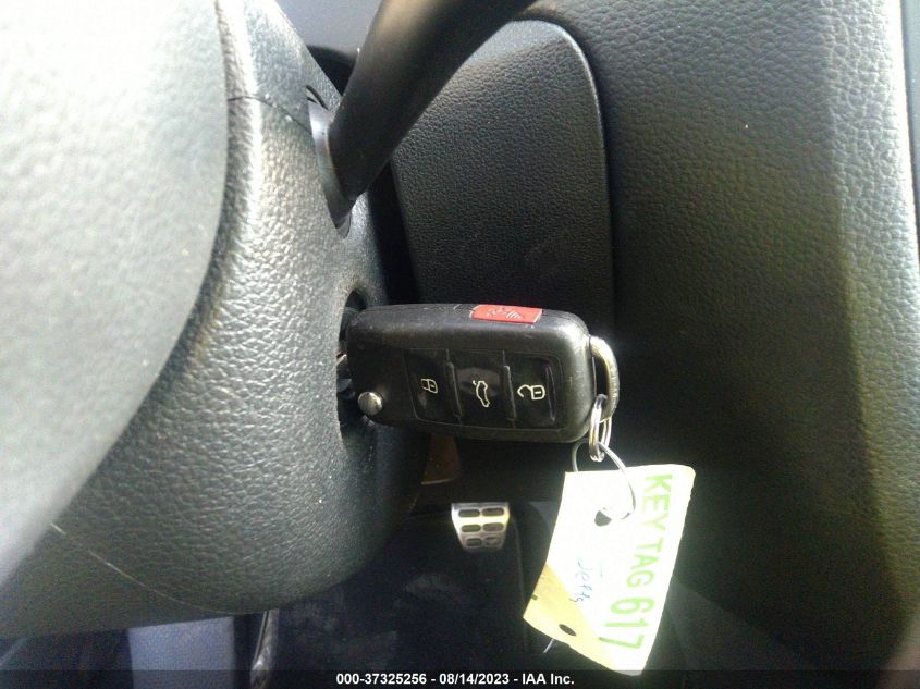 2014 VOLKSWAGEN JETTA GLI - 3VW5T7AJ9EM374637