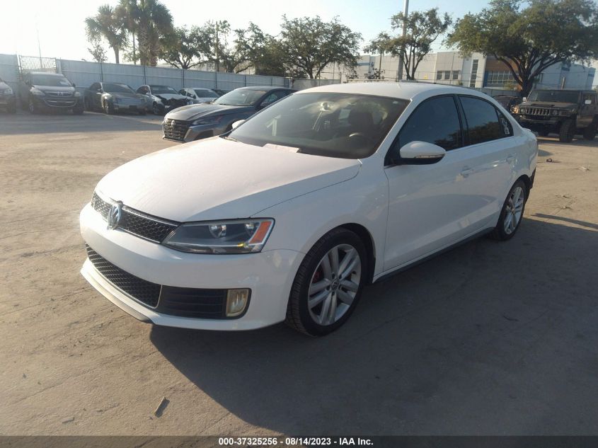 2014 VOLKSWAGEN JETTA GLI - 3VW5T7AJ9EM374637