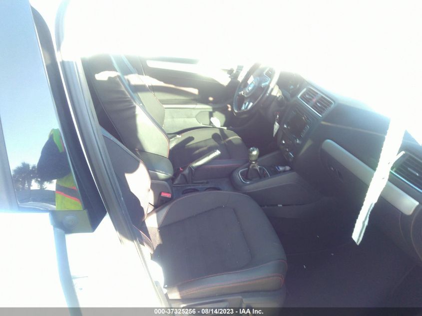 2014 VOLKSWAGEN JETTA GLI - 3VW5T7AJ9EM374637