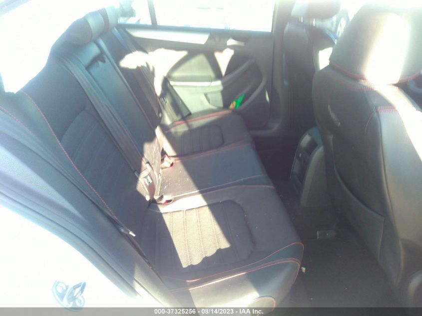 2014 VOLKSWAGEN JETTA GLI - 3VW5T7AJ9EM374637