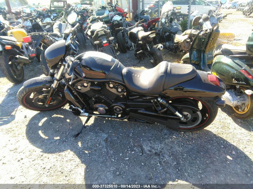 2007 HARLEY-DAVIDSON VRSCDX - 1HD1HHZ3X7K803551