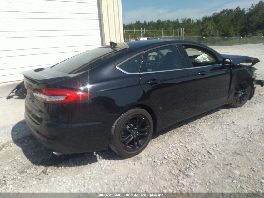 3FA6P0HD4LR134761 Ford Fusion SE 4