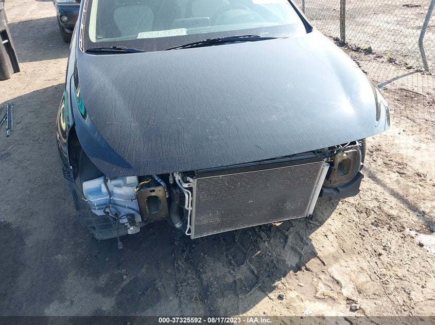 VIN KMHH35LE8JU074268 2018 HYUNDAI ELANTRA GT