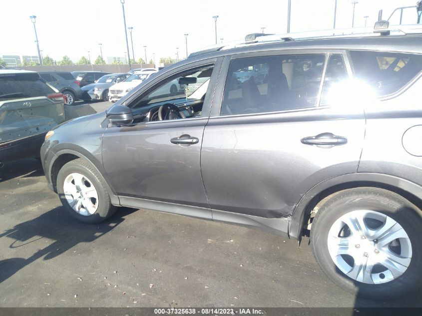 2015 TOYOTA RAV4 LE - JTMZFREV2FD052228