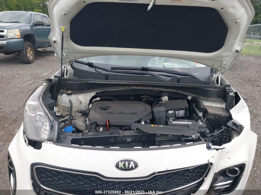 VIN KNDPMCAC8J7407943 2018 KIA SPORTAGE LX